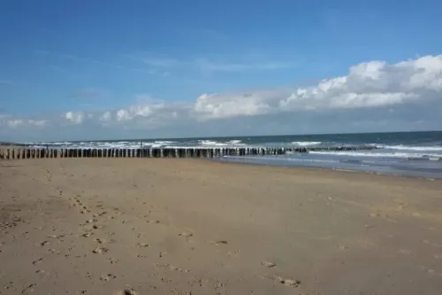 http://www.pauli-urlaub.tempsite.de/files/veere_banjaardstrand_2.mp4